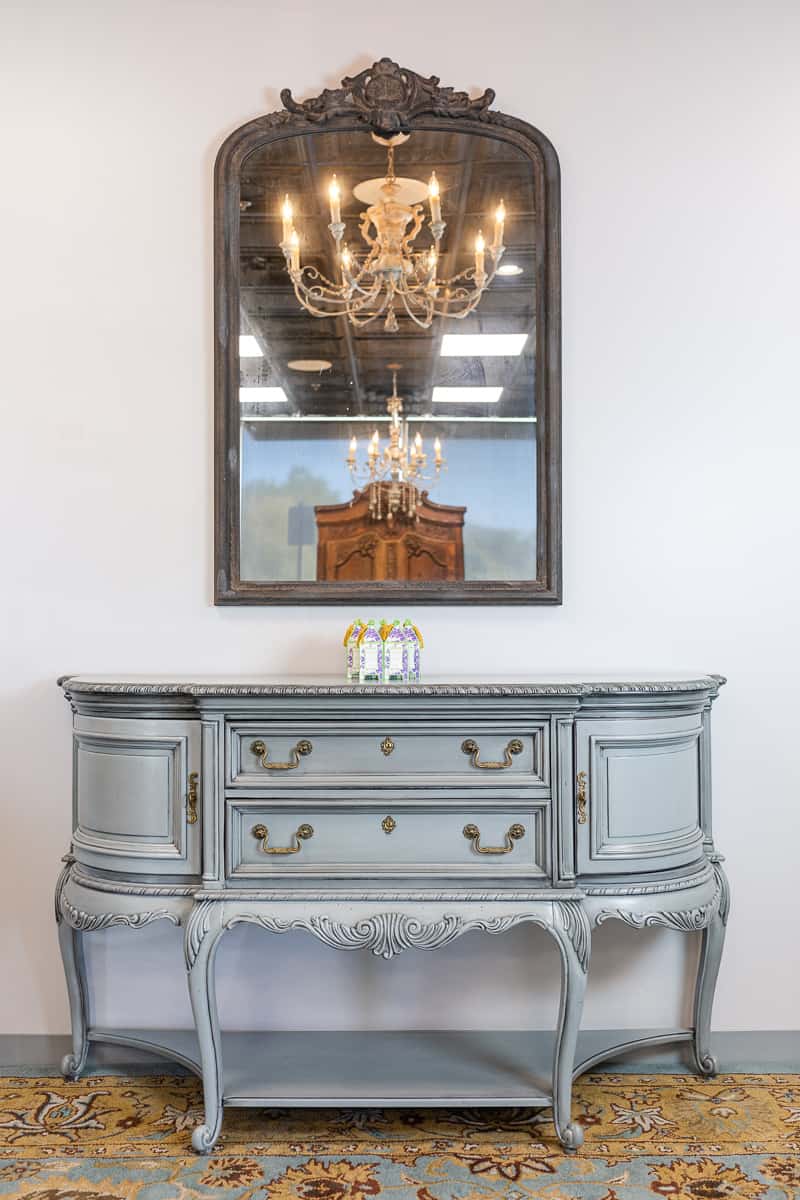 blue buffet table French style